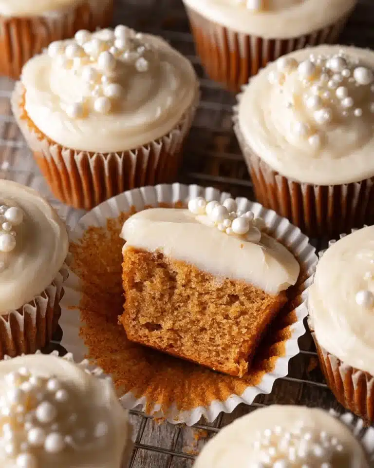 Pumpkin Cupcakes with Cream Cheese Buttercream Recipe