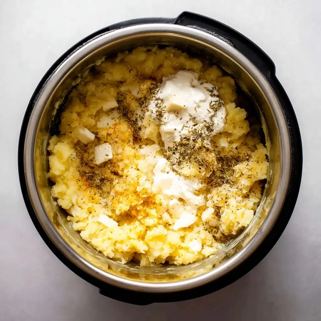 Instant Pot Garlic Mashed Potatoes Recipe 4 Instant Pot Garlic Mashed Potatoes Recipe - Recipe Image