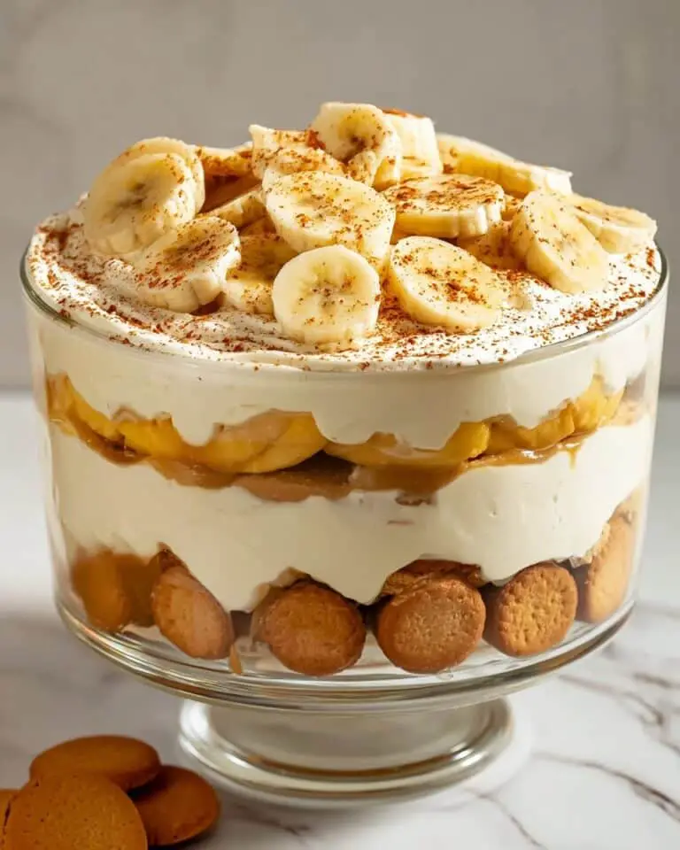 Easy Banana Pudding Recipe with Instant Pudding, Bananas, and Nilla Wafers Recipe