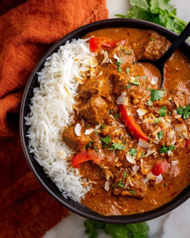 Slow Cooker Beef Coconut Curry: Irresistibly Aromatic & Easy